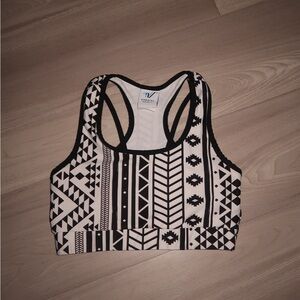 Black and White Geometric Sports Bra